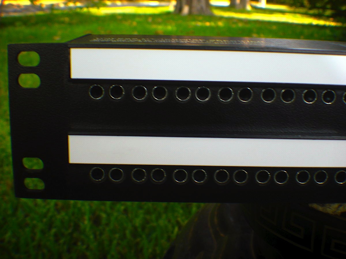Patchbay Audio 2x48 (96) Punti TT Mini Shorti DB25 – Usato Con Omaggio Cavo Patch