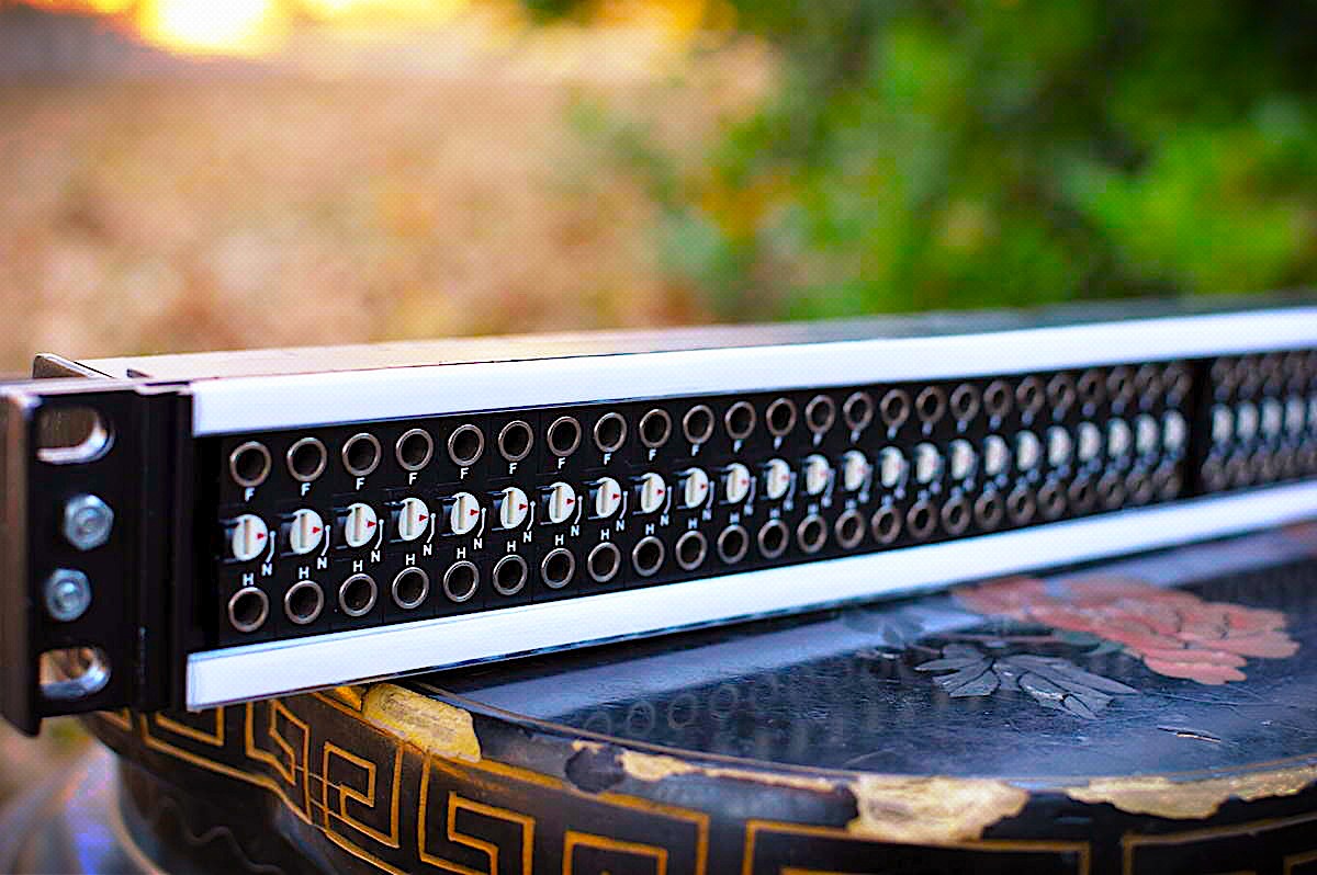New SwitchCraft EZ Normal Patchbay 5  New SwitchCraft EZ Normal Patchbay 5